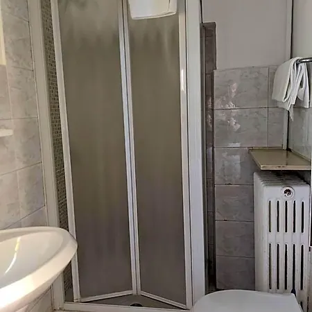 Dorico Hotel 2*